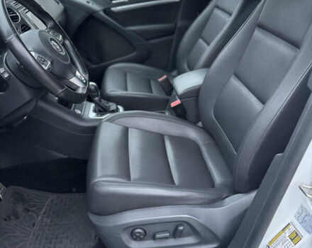 Белый Фольксваген Тигуан, объемом двигателя 1.98 л и пробегом 168 тыс. км за 12900 $, фото 33 на Automoto.ua