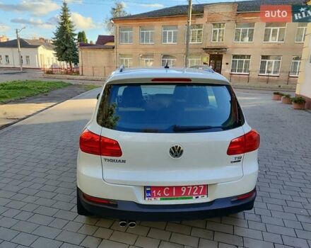 Белый Фольксваген Тигуан, объемом двигателя 2 л и пробегом 216 тыс. км за 11700 $, фото 12 на Automoto.ua
