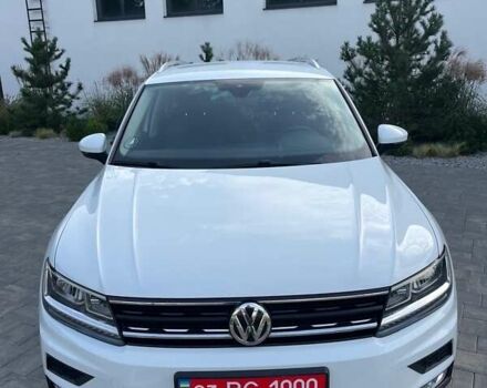 Белый Фольксваген Тигуан, объемом двигателя 2 л и пробегом 248 тыс. км за 22200 $, фото 3 на Automoto.ua