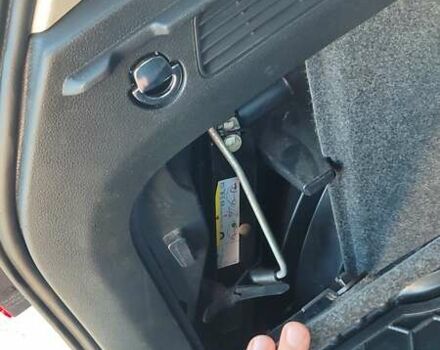 Белый Фольксваген Тигуан, объемом двигателя 1.98 л и пробегом 268 тыс. км за 13300 $, фото 19 на Automoto.ua