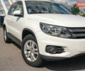 Білий Фольксваген Тігуан, об'ємом двигуна 1.98 л та пробігом 105 тис. км за 12800 $, фото 5 на Automoto.ua