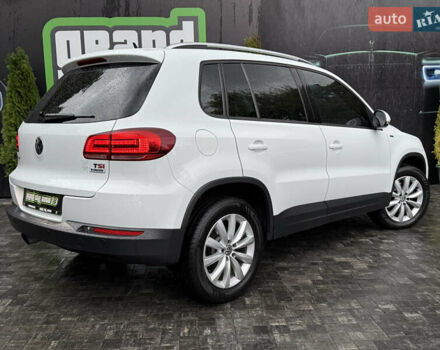 Білий Фольксваген Тігуан, об'ємом двигуна 1.4 л та пробігом 110 тис. км за 14000 $, фото 45 на Automoto.ua