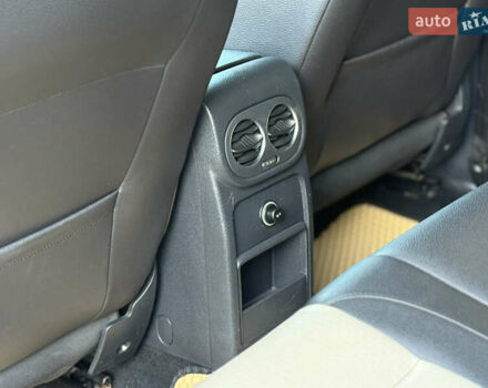 Белый Фольксваген Тигуан, объемом двигателя 1.98 л и пробегом 118 тыс. км за 11750 $, фото 46 на Automoto.ua