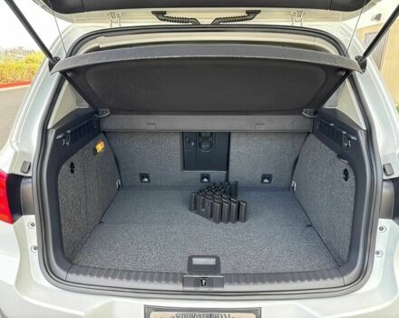 Белый Фольксваген Тигуан, объемом двигателя 2 л и пробегом 78 тыс. км за 8500 $, фото 13 на Automoto.ua