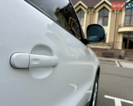 Белый Фольксваген Тигуан, объемом двигателя 2 л и пробегом 228 тыс. км за 12999 $, фото 16 на Automoto.ua