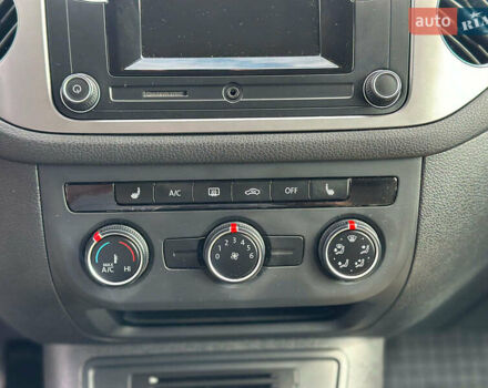 Білий Фольксваген Тігуан, об'ємом двигуна 2 л та пробігом 152 тис. км за 12300 $, фото 21 на Automoto.ua