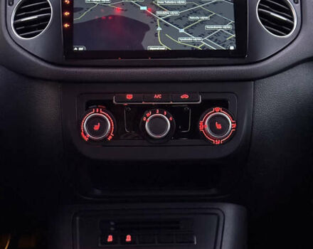 Білий Фольксваген Тігуан, об'ємом двигуна 1.97 л та пробігом 116 тис. км за 15600 $, фото 21 на Automoto.ua