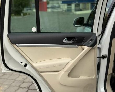 Белый Фольксваген Тигуан, объемом двигателя 1.98 л и пробегом 105 тыс. км за 16000 $, фото 11 на Automoto.ua