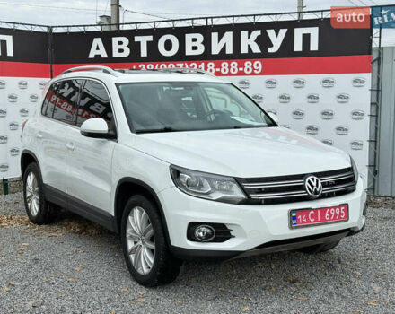 Белый Фольксваген Тигуан, объемом двигателя 2 л и пробегом 186 тыс. км за 12900 $, фото 1 на Automoto.ua