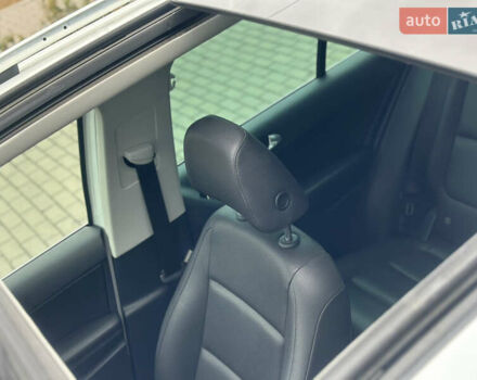 Білий Фольксваген Тігуан, об'ємом двигуна 2 л та пробігом 213 тис. км за 14750 $, фото 29 на Automoto.ua