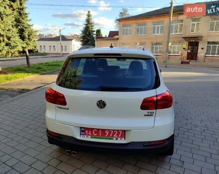 Белый Фольксваген Тигуан, объемом двигателя 2 л и пробегом 216 тыс. км за 11700 $, фото 8 на Automoto.ua