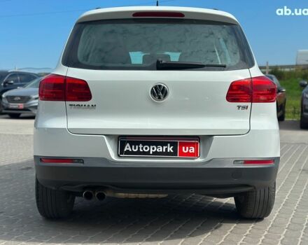 Белый Фольксваген Тигуан, объемом двигателя 2 л и пробегом 152 тыс. км за 15290 $, фото 6 на Automoto.ua