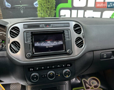 Білий Фольксваген Тігуан, об'ємом двигуна 1.4 л та пробігом 110 тис. км за 14000 $, фото 17 на Automoto.ua