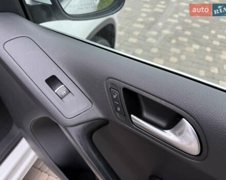 Білий Фольксваген Тігуан, об'ємом двигуна 1.98 л та пробігом 150 тис. км за 13900 $, фото 44 на Automoto.ua