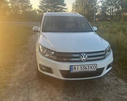 Білий Фольксваген Тігуан, об'ємом двигуна 1.98 л та пробігом 82 тис. км за 17000 $, фото 4 на Automoto.ua