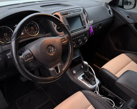 Білий Фольксваген Тігуан, об'ємом двигуна 1.98 л та пробігом 90 тис. км за 16500 $, фото 12 на Automoto.ua