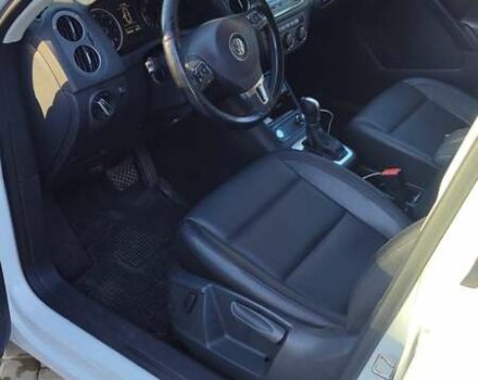 Белый Фольксваген Тигуан, объемом двигателя 1.98 л и пробегом 268 тыс. км за 13300 $, фото 24 на Automoto.ua