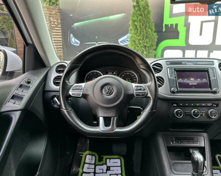 Білий Фольксваген Тігуан, об'ємом двигуна 1.4 л та пробігом 110 тис. км за 14000 $, фото 23 на Automoto.ua