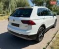 Білий Фольксваген Тігуан, об'ємом двигуна 2 л та пробігом 270 тис. км за 23000 $, фото 13 на Automoto.ua