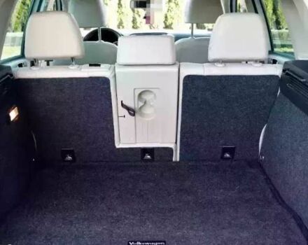 Білий Фольксваген Тігуан, об'ємом двигуна 2 л та пробігом 117 тис. км за 8700 $, фото 8 на Automoto.ua