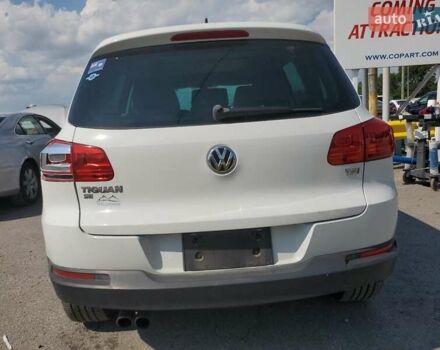 Белый Фольксваген Тигуан, объемом двигателя 2 л и пробегом 61 тыс. км за 900 $, фото 5 на Automoto.ua