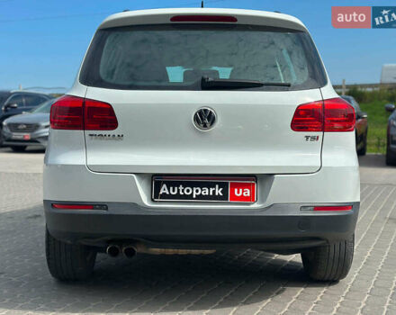 Білий Фольксваген Тігуан, об'ємом двигуна 2 л та пробігом 152 тис. км за 12300 $, фото 5 на Automoto.ua