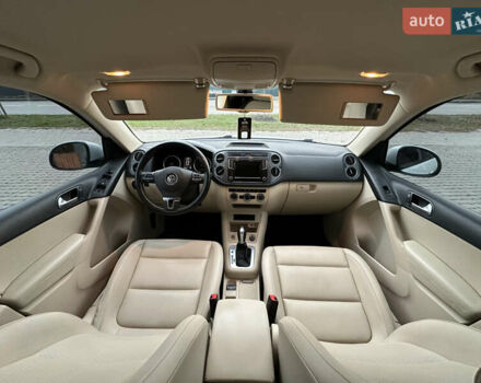 Білий Фольксваген Тігуан, об'ємом двигуна 1.98 л та пробігом 137 тис. км за 13999 $, фото 3 на Automoto.ua