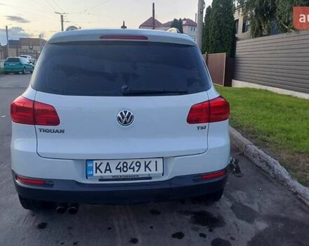 Білий Фольксваген Тігуан, об'ємом двигуна 1.98 л та пробігом 211 тис. км за 11900 $, фото 1 на Automoto.ua