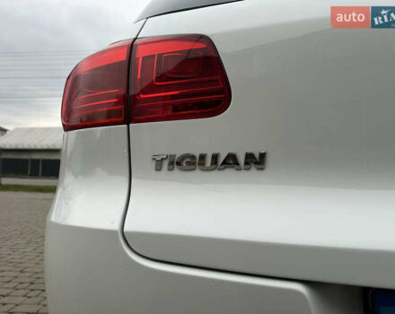 Білий Фольксваген Тігуан, об'ємом двигуна 1.98 л та пробігом 107 тис. км за 13199 $, фото 19 на Automoto.ua