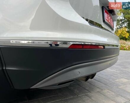 Білий Фольксваген Тігуан, об'ємом двигуна 2 л та пробігом 248 тис. км за 21500 $, фото 20 на Automoto.ua