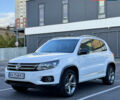 Білий Фольксваген Тігуан, об'ємом двигуна 2 л та пробігом 68 тис. км за 16500 $, фото 1 на Automoto.ua