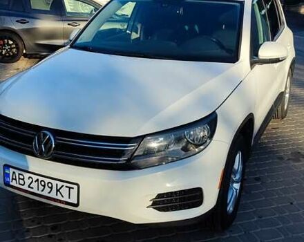 Белый Фольксваген Тигуан, объемом двигателя 1.98 л и пробегом 268 тыс. км за 13300 $, фото 3 на Automoto.ua