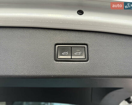 Белый Фольксваген Тигуан, объемом двигателя 1.97 л и пробегом 58 тыс. км за 27999 $, фото 27 на Automoto.ua