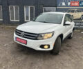 Білий Фольксваген Тігуан, об'ємом двигуна 2 л та пробігом 191 тис. км за 13500 $, фото 23 на Automoto.ua