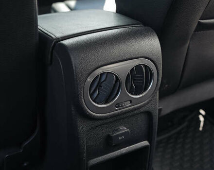 Білий Фольксваген Тігуан, об'ємом двигуна 1.98 л та пробігом 105 тис. км за 12800 $, фото 8 на Automoto.ua