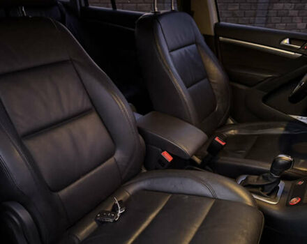 Білий Фольксваген Тігуан, об'ємом двигуна 1.97 л та пробігом 116 тис. км за 15600 $, фото 29 на Automoto.ua