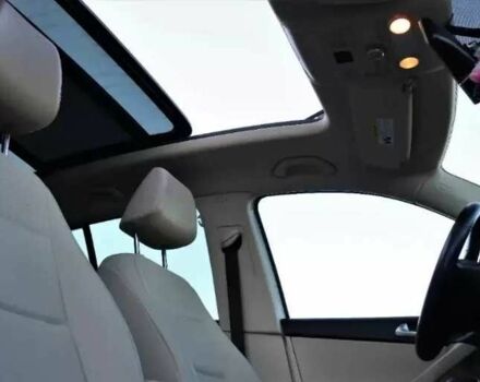 Білий Фольксваген Тігуан, об'ємом двигуна 2 л та пробігом 117 тис. км за 8700 $, фото 7 на Automoto.ua