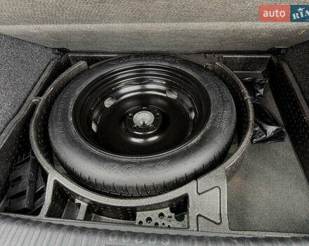 Білий Фольксваген Тігуан, об'ємом двигуна 0 л та пробігом 205 тис. км за 13400 $, фото 7 на Automoto.ua