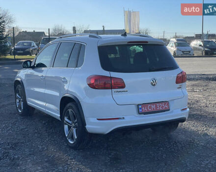 Белый Фольксваген Тигуан, объемом двигателя 2 л и пробегом 167 тыс. км за 14400 $, фото 10 на Automoto.ua