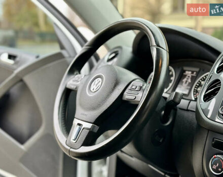 Белый Фольксваген Тигуан, объемом двигателя 2 л и пробегом 228 тыс. км за 12999 $, фото 18 на Automoto.ua