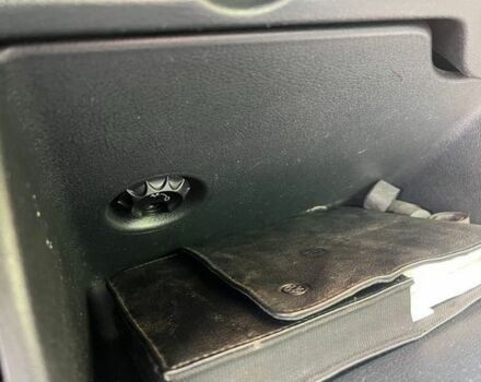 Белый Фольксваген Тигуан, объемом двигателя 2 л и пробегом 200 тыс. км за 14000 $, фото 10 на Automoto.ua