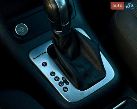 Білий Фольксваген Тігуан, об'ємом двигуна 2 л та пробігом 137 тис. км за 13800 $, фото 27 на Automoto.ua