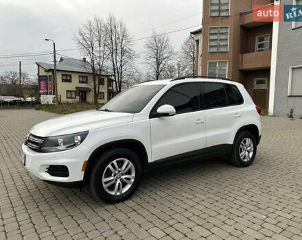 Білий Фольксваген Тігуан, об'ємом двигуна 1.98 л та пробігом 137 тис. км за 13999 $, фото 12 на Automoto.ua