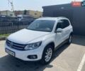 Белый Фольксваген Тигуан, объемом двигателя 1.98 л и пробегом 176 тыс. км за 15700 $, фото 2 на Automoto.ua
