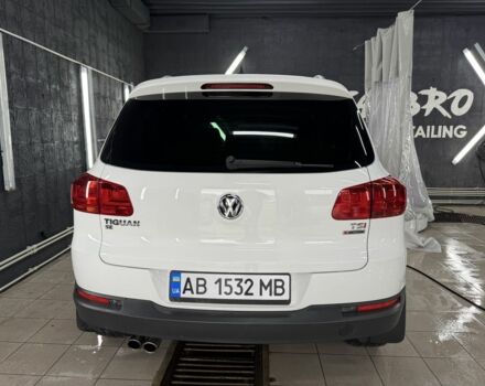 Белый Фольксваген Тигуан, объемом двигателя 2 л и пробегом 197 тыс. км за 14000 $, фото 4 на Automoto.ua