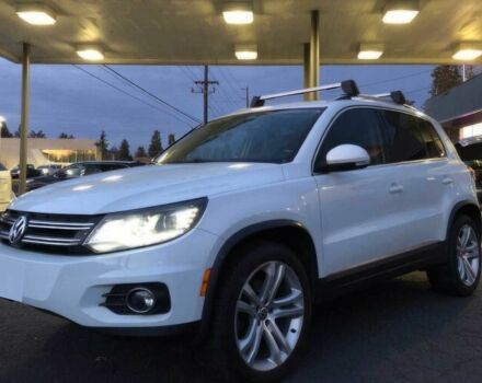 Белый Фольксваген Тигуан, объемом двигателя 2 л и пробегом 70 тыс. км за 7000 $, фото 2 на Automoto.ua