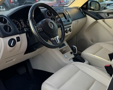 Белый Фольксваген Тигуан, объемом двигателя 2 л и пробегом 132 тыс. км за 13900 $, фото 14 на Automoto.ua