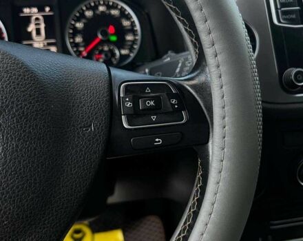 Белый Фольксваген Тигуан, объемом двигателя 2 л и пробегом 150 тыс. км за 14900 $, фото 12 на Automoto.ua