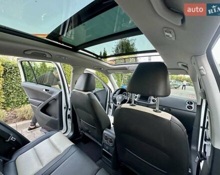 Білий Фольксваген Тігуан, об'ємом двигуна 1.98 л та пробігом 150 тис. км за 13999 $, фото 17 на Automoto.ua