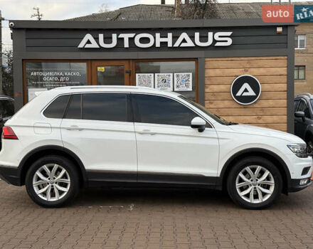 Белый Фольксваген Тигуан, объемом двигателя 1.97 л и пробегом 58 тыс. км за 27999 $, фото 3 на Automoto.ua